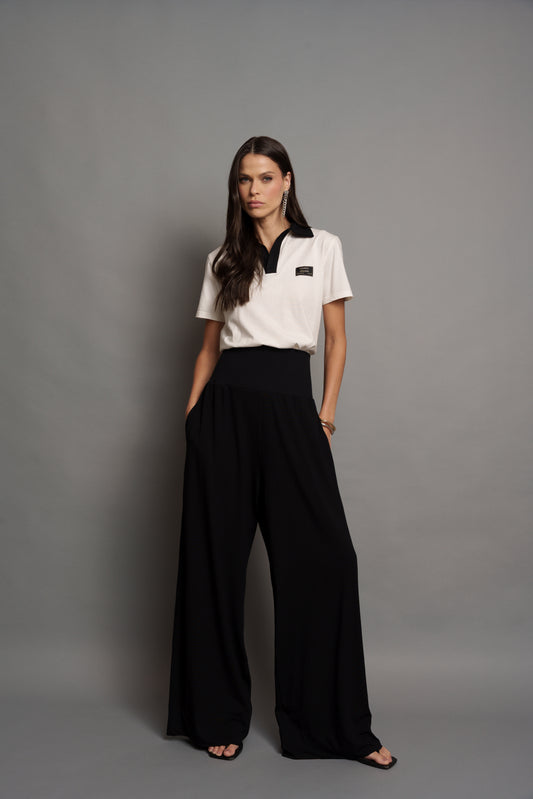 TSHIRT POLO COM ETIQUETA + CALÇA