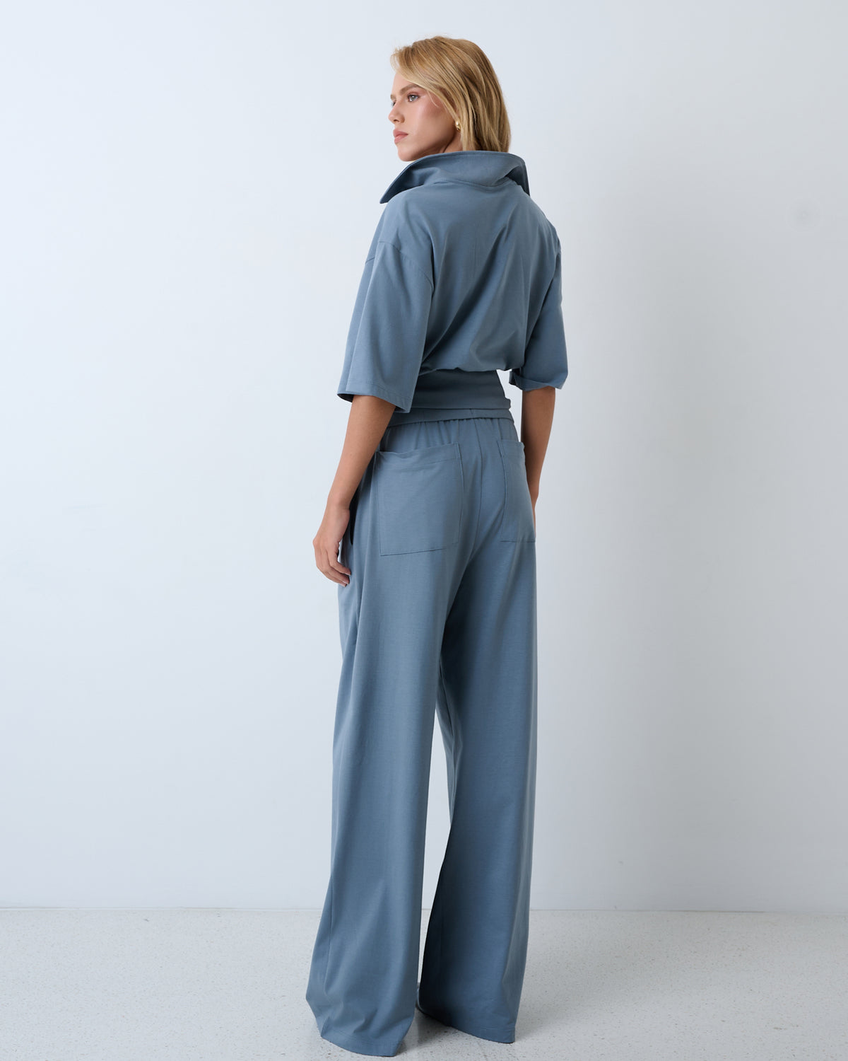 CONJUNTO BLUSA GOLA POLO E CALÇA KRONNE