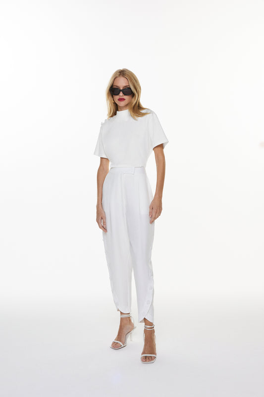 CALÇA TULIPA KRONNE COM BOTÕES NA BARRA