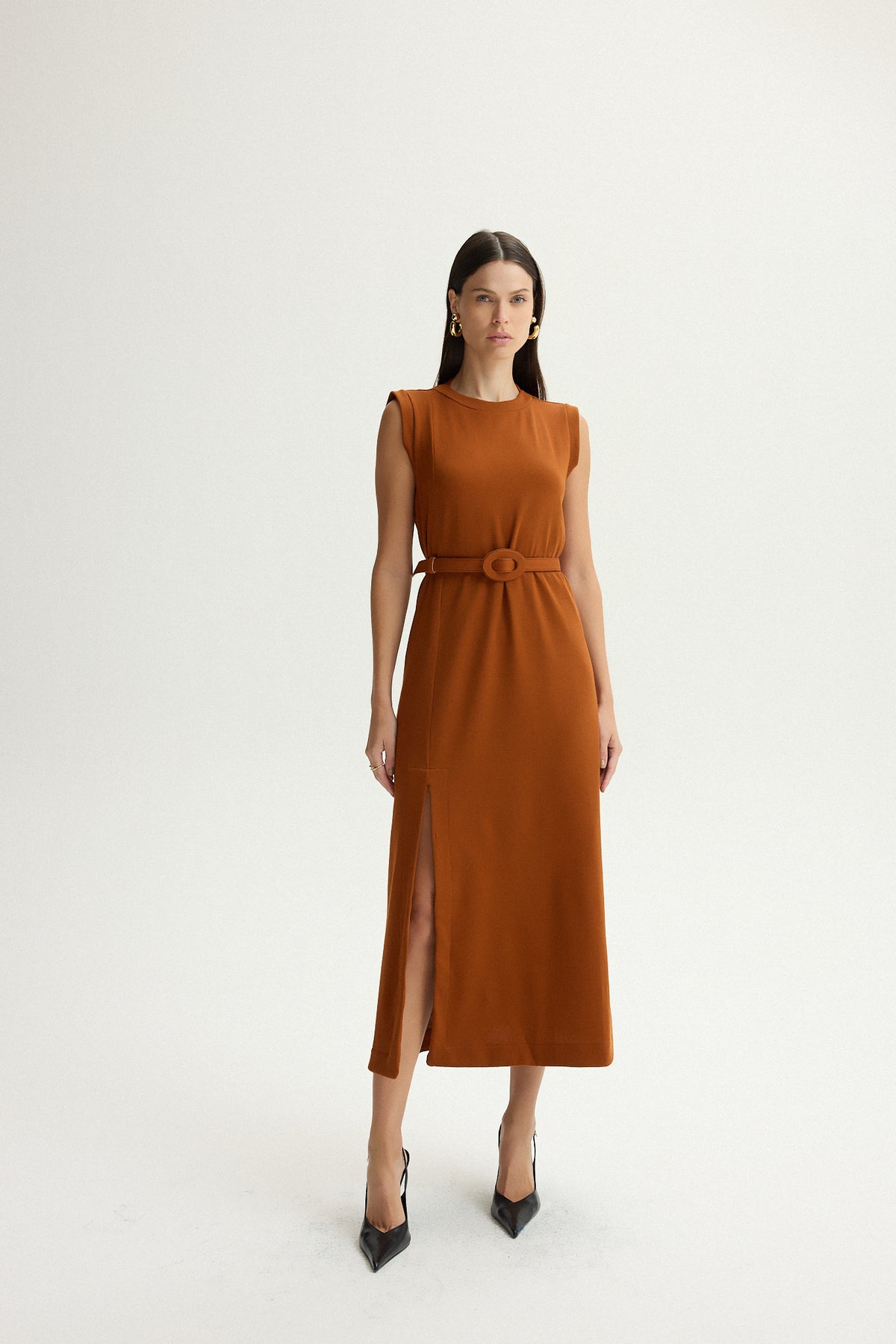 VESTIDO RECORTE RETO COM CINTO KRONNE