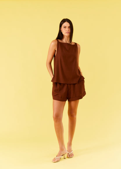 BLUSA DECOTE RETO KRONNE