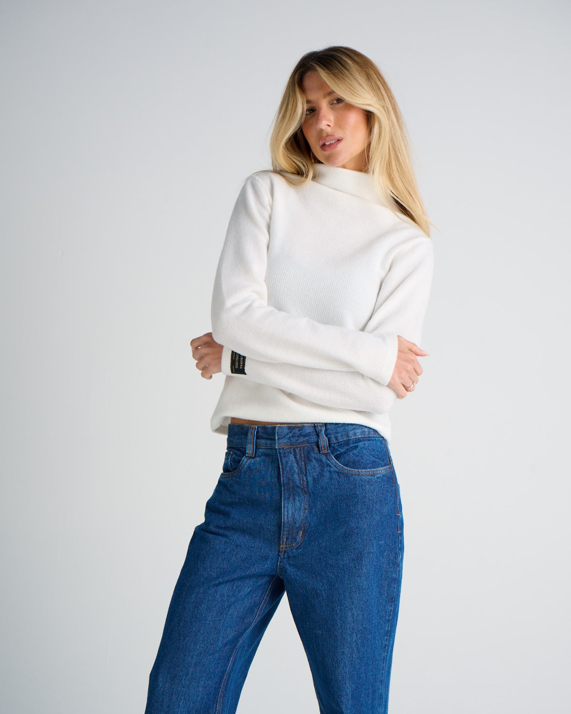 BLUSA MANGA LONGA COM GOLA ALTA KRONNE