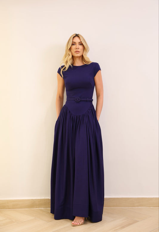 VESTIDO LONGO COM CINTO KRONNE