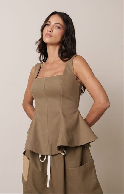 BLUSA PEPLUM DECOTE QUADRADO