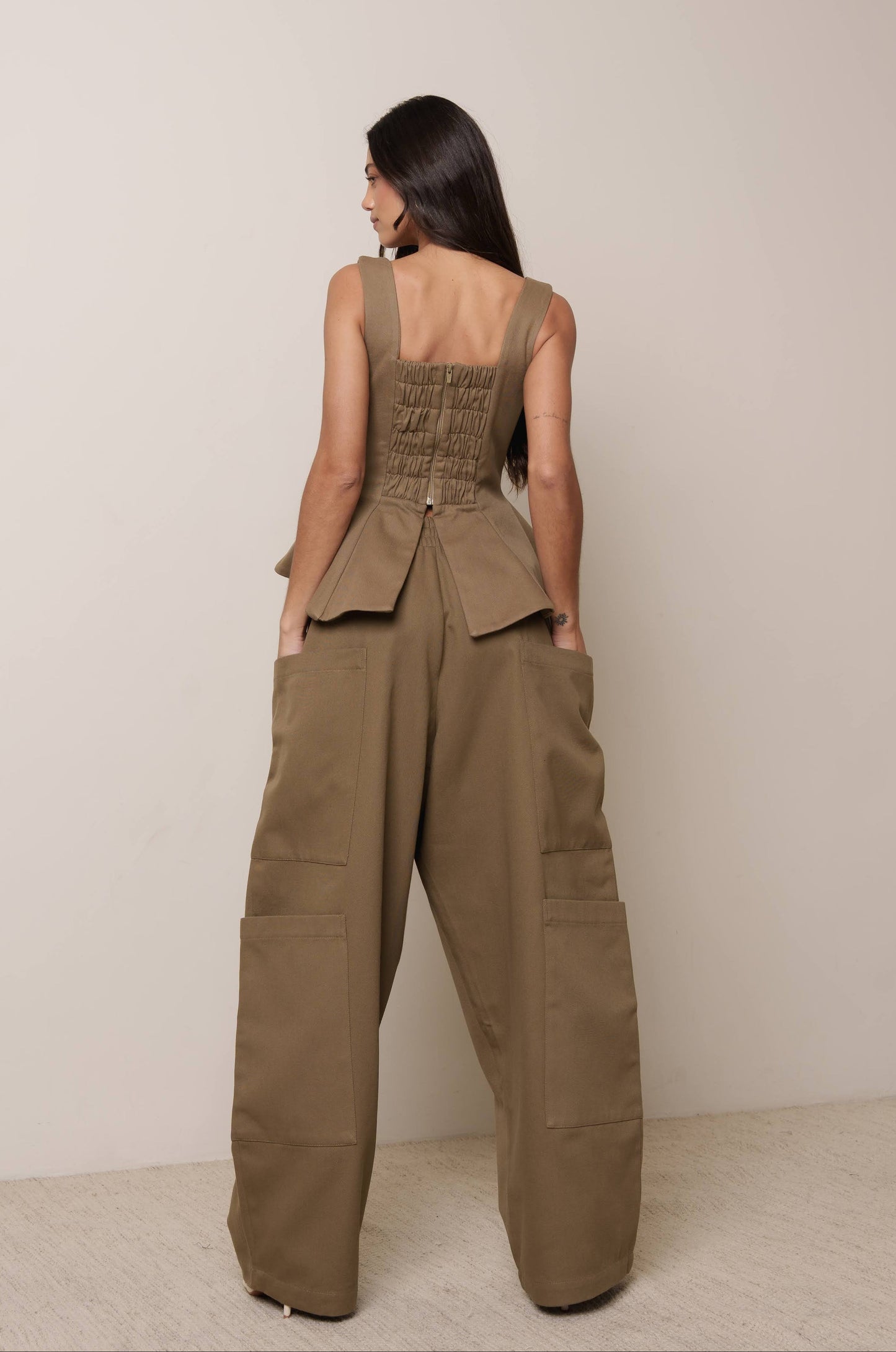 CALÇA PARAQUEDISTA MAX BOLSOS KRONNE