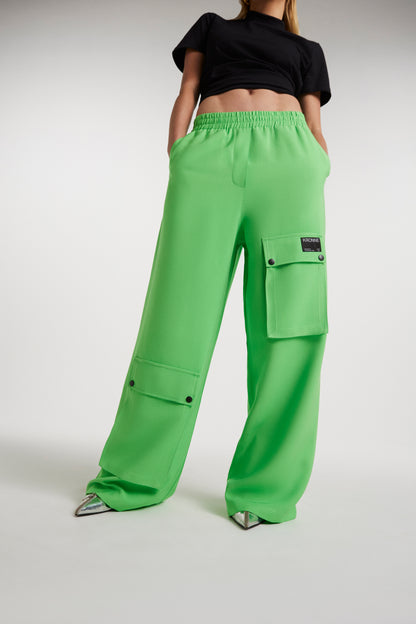 Cargo pants with pockets