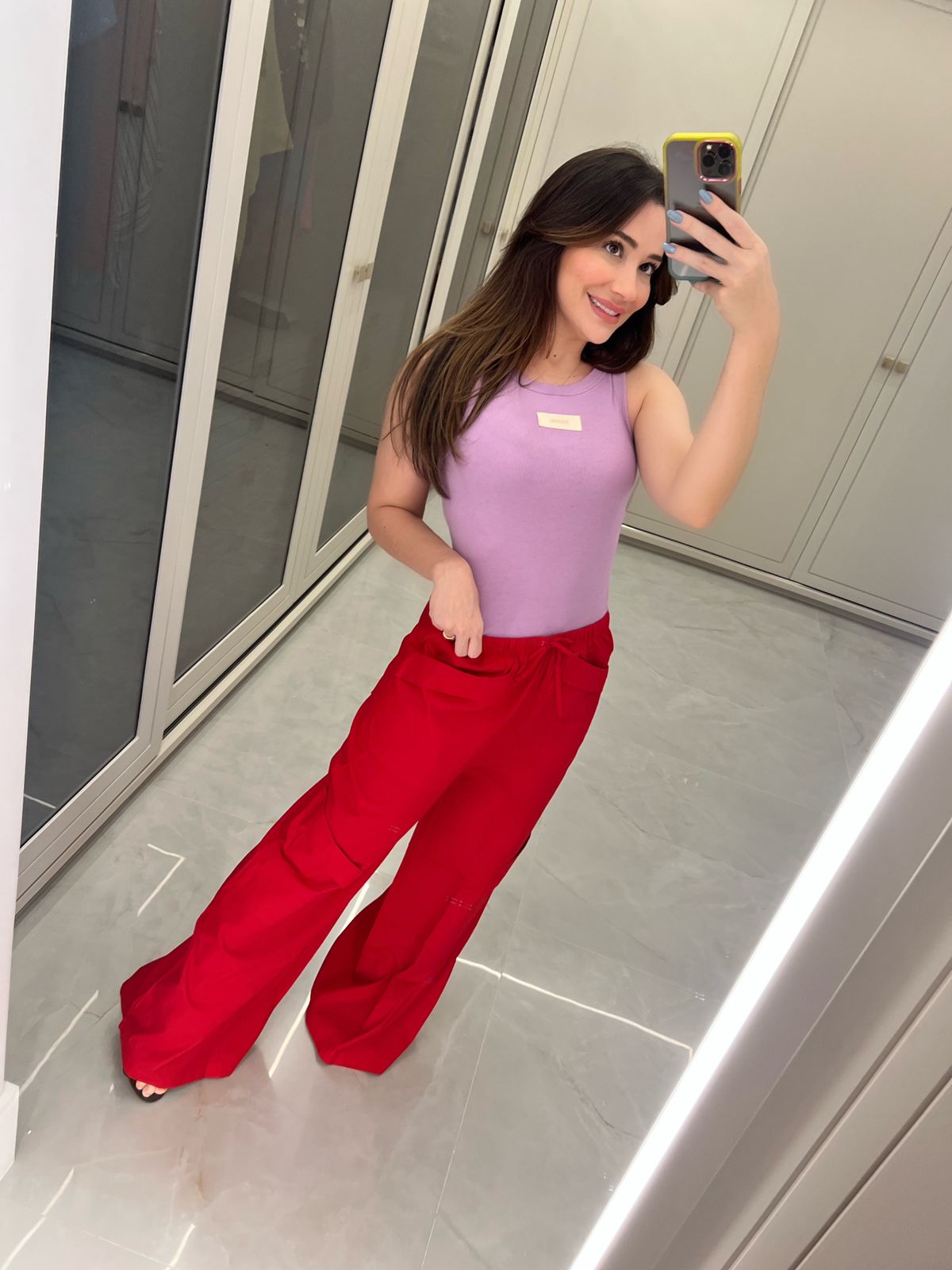 CALÇA COM BOLSOS KRONNE