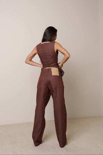 CALÇA RETA COM BOLSO KRONNE