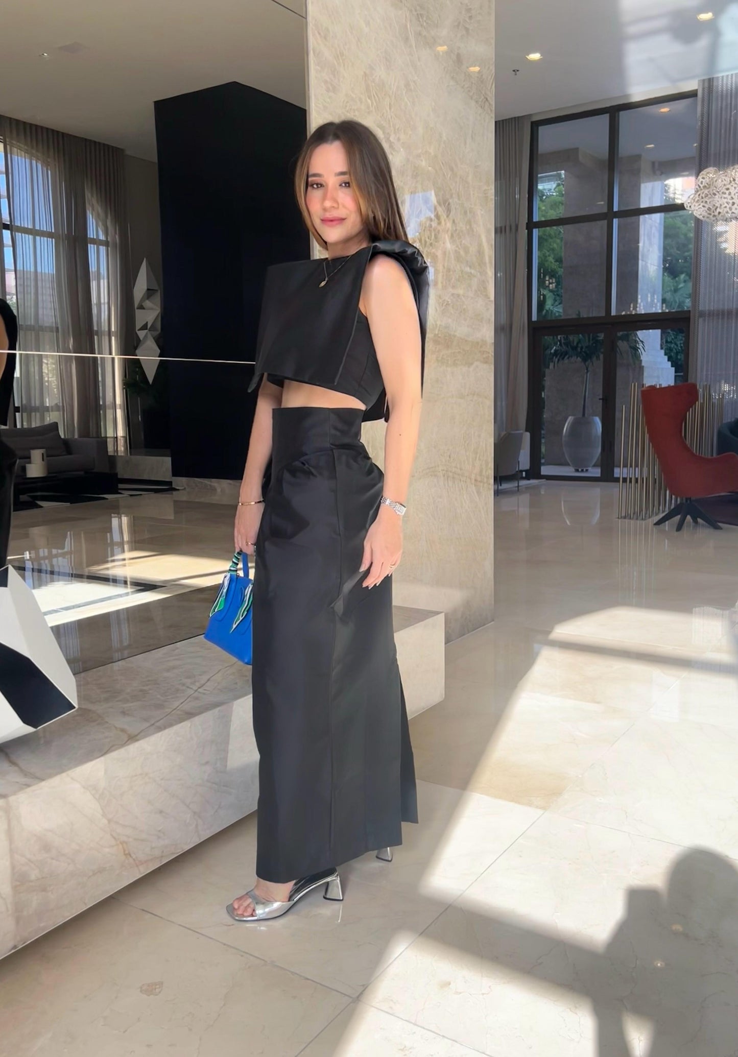 SAIA LONGA COM PALA LARGA KRONNE