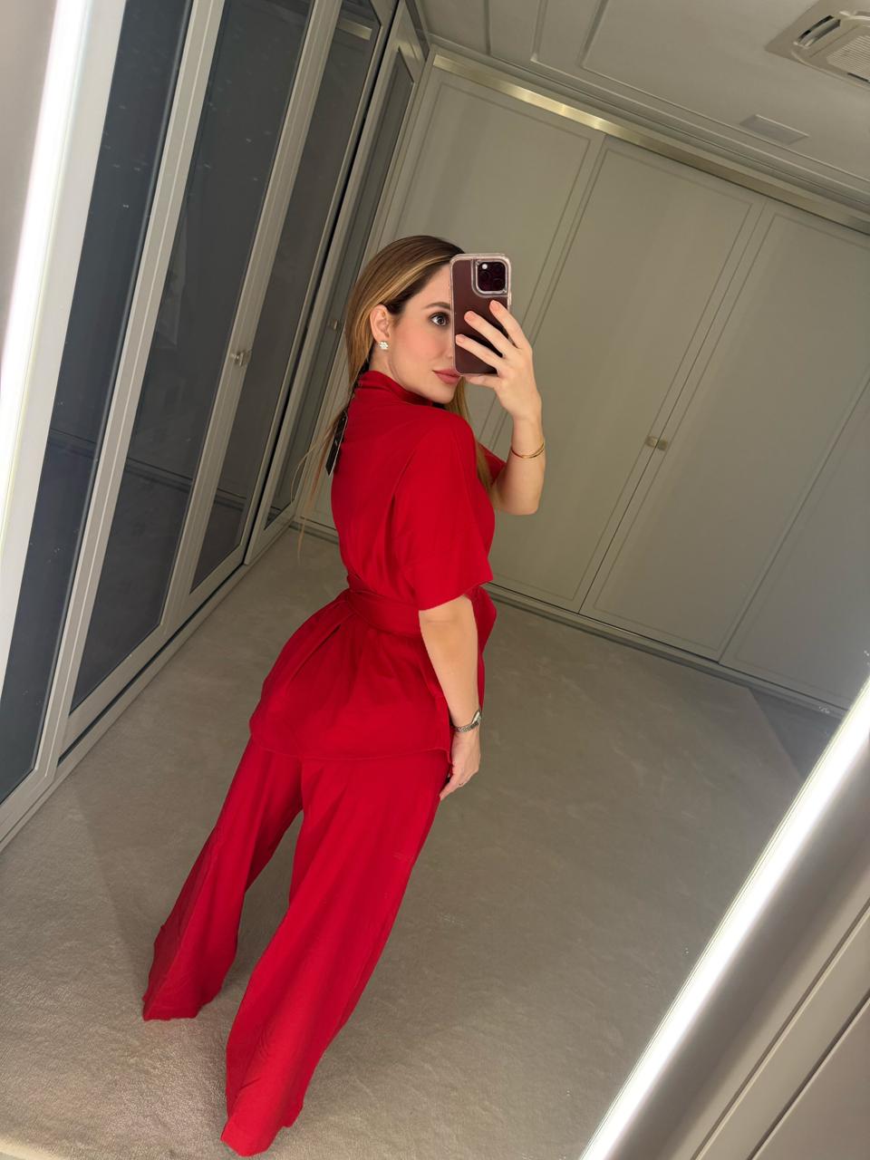 CONJUNTO BLUSA GOLA ALTA + CALÇA AMPLA KRONNE